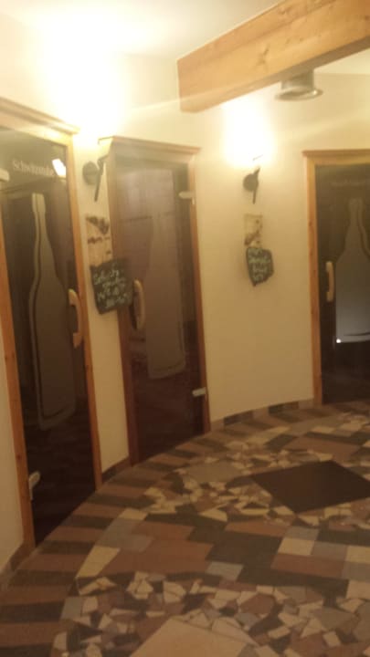 Saunen Innenbereich 1. Bier & Wohlfühlhotel Gut Riedelsbach