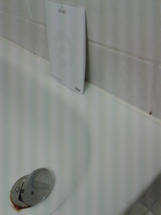 Badezimmer / Dusche ACHAT Hotel Stuttgart Zuffenhausen