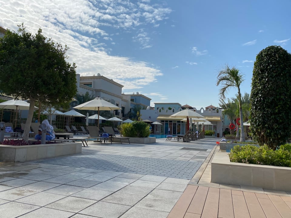 Pool Andalus Al Seef Resort & Spa