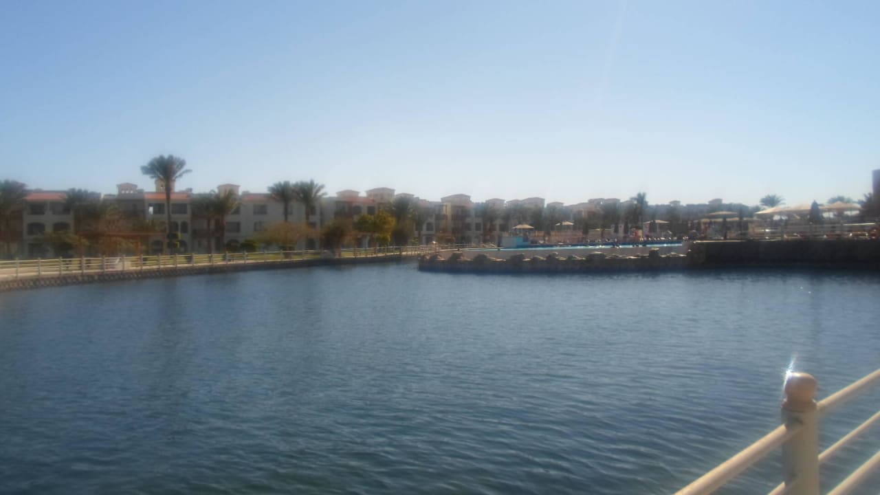 Zum Meer  Pickalbatros Dana Beach Resort - Hurghada