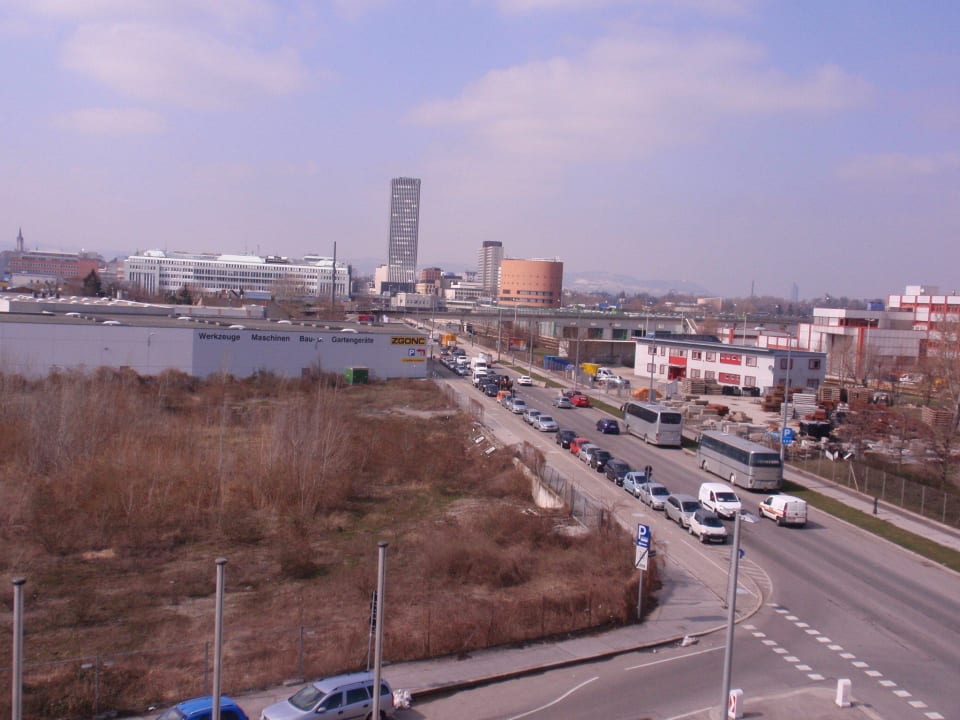 Ausblick vom Zimmer PLAZA INN Wien Gasometer