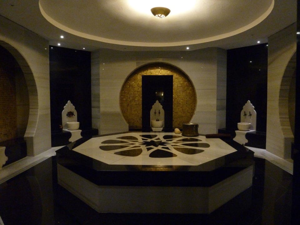 Hamambad Seamelia Beach Resort