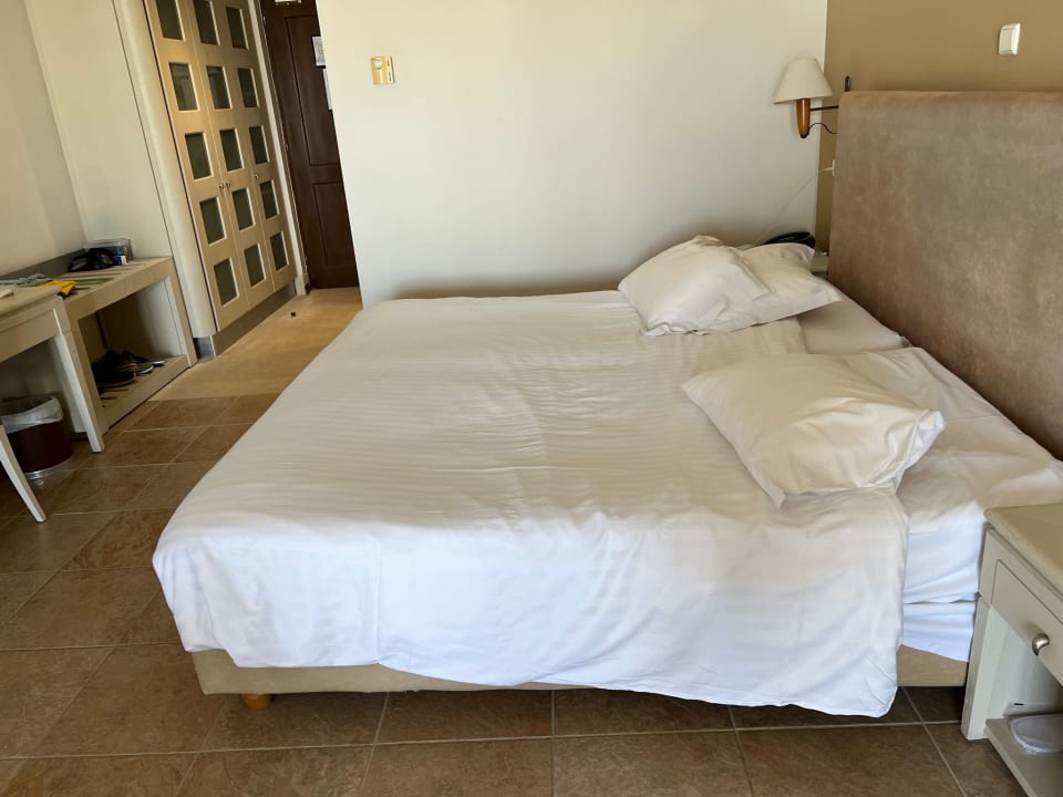 Zimmer Giannoulis - Grand Bay Beach Resort