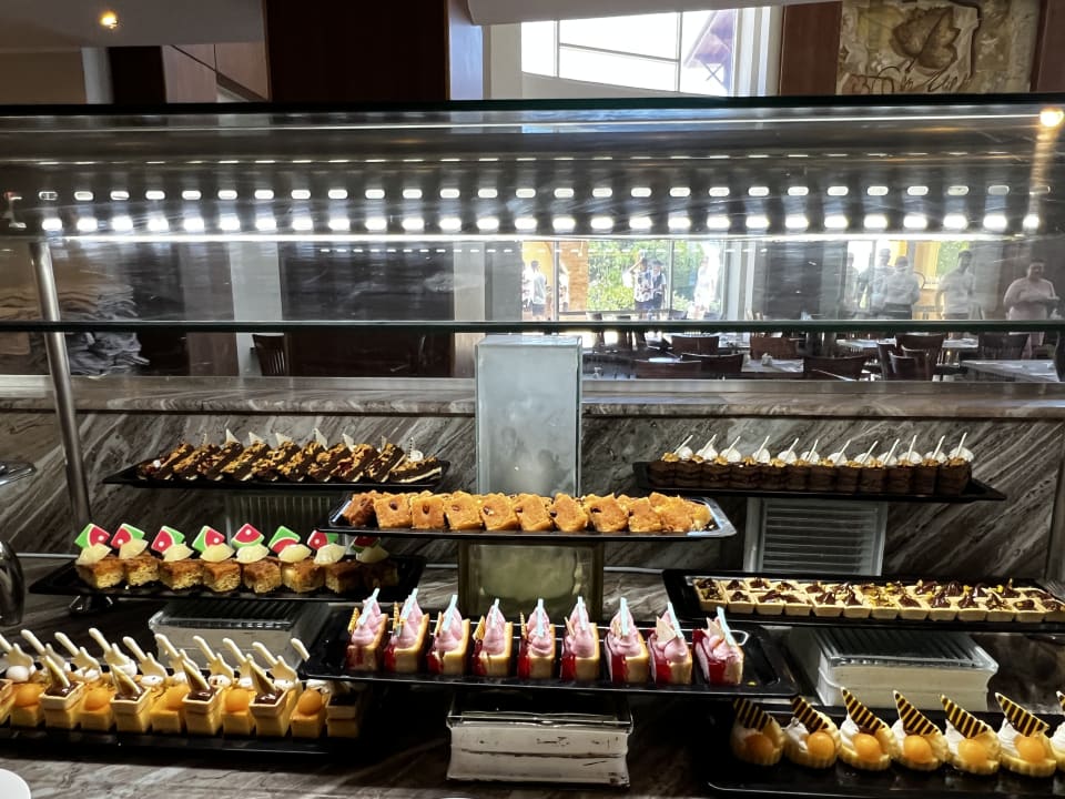 Gastro Serenity Alpha Beach