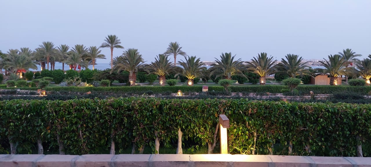 Gartenanlage Fort Arabesque - The West Bay