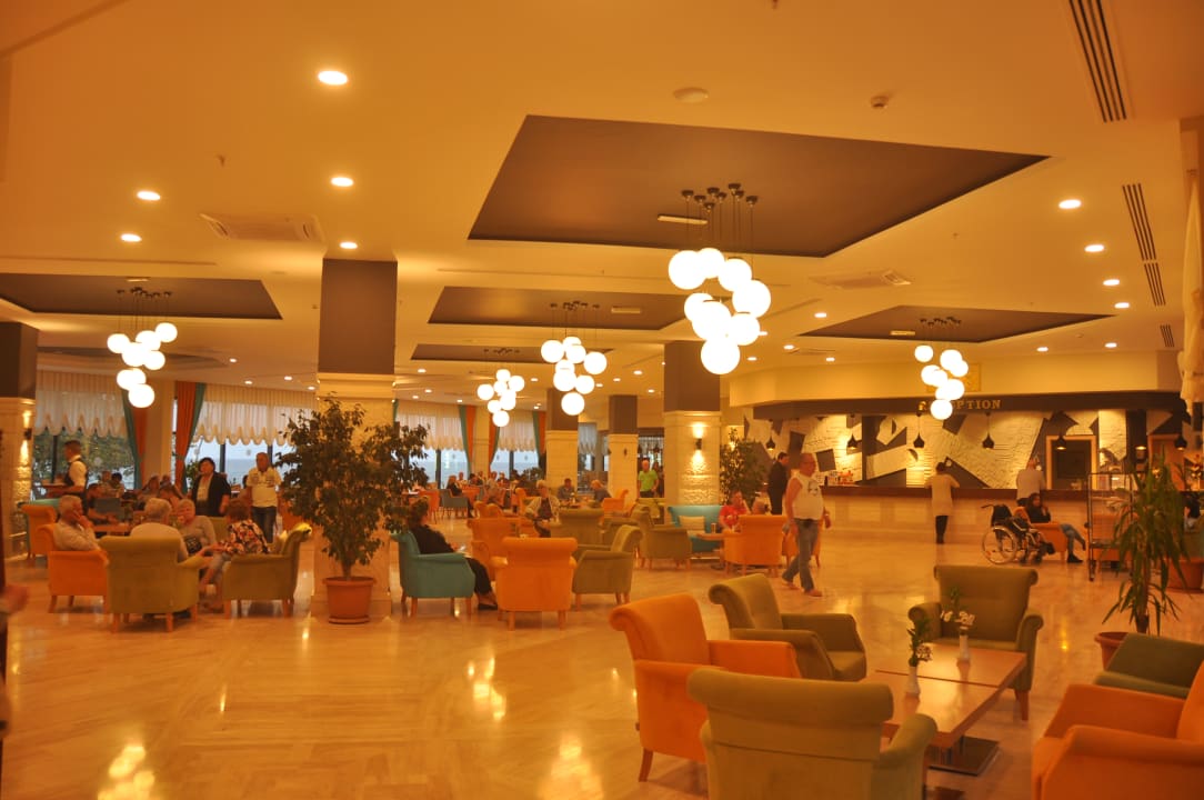 Lobby Aska Hotel Just in Beach