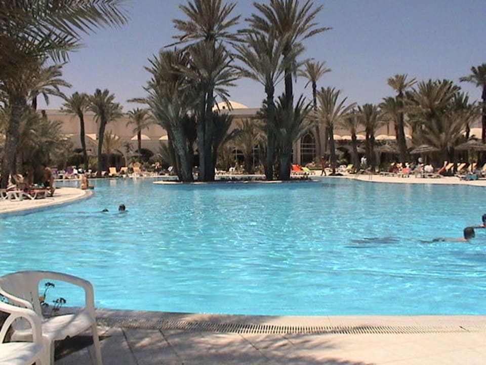 Pool Zita Beach Resort