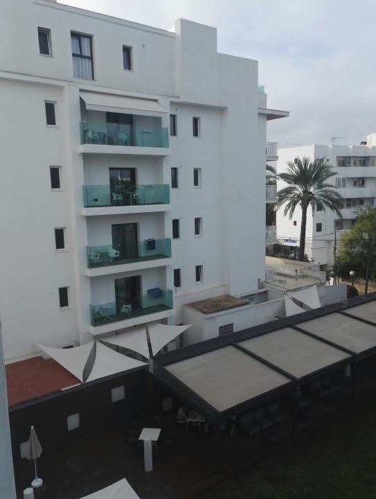 Außenansicht Hotel Luxor