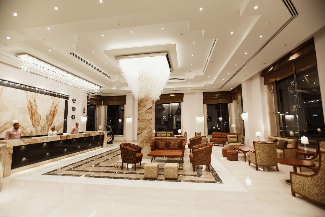 Lobby Xperience Kiroseiz Parkland Resort