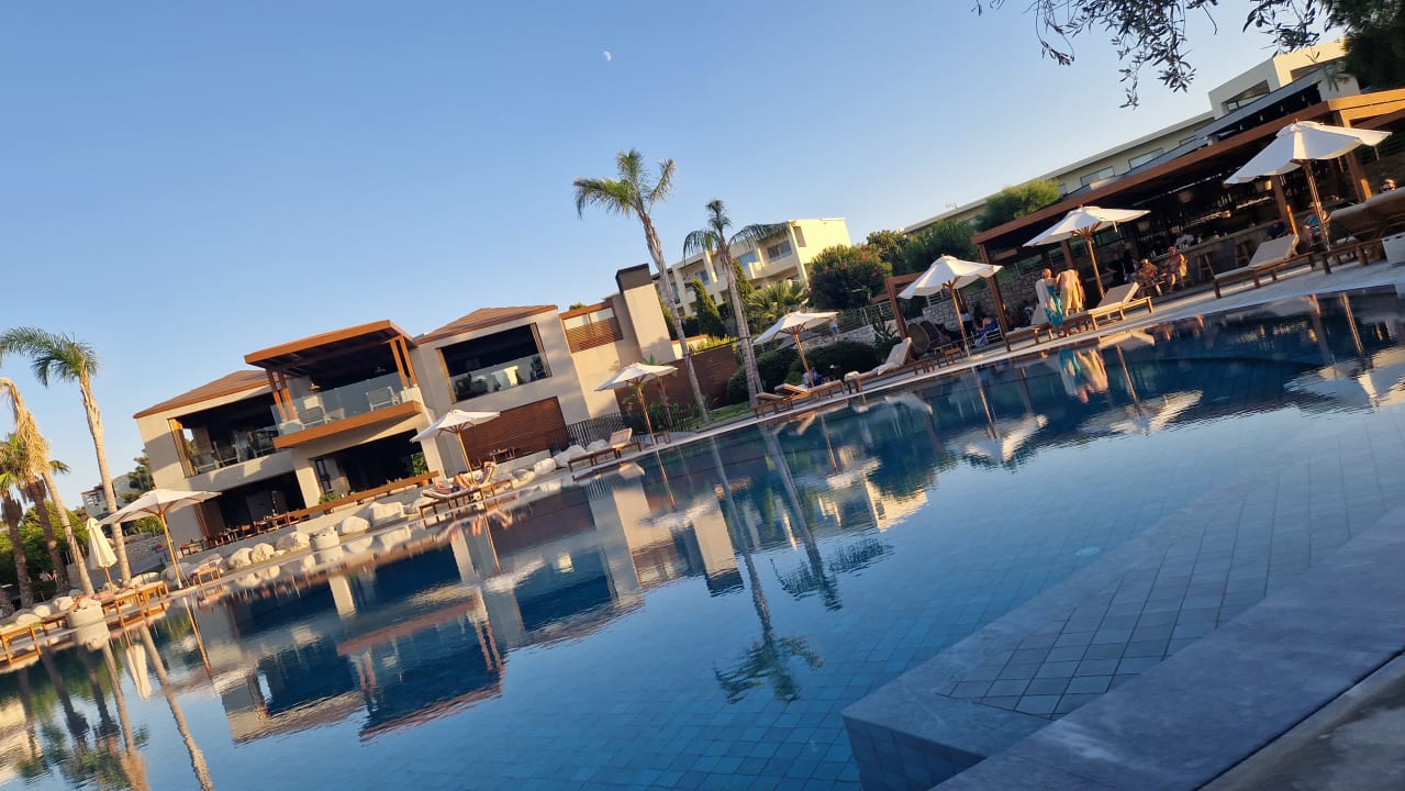 Pool SENTIDO Port Royal Villas & Spa