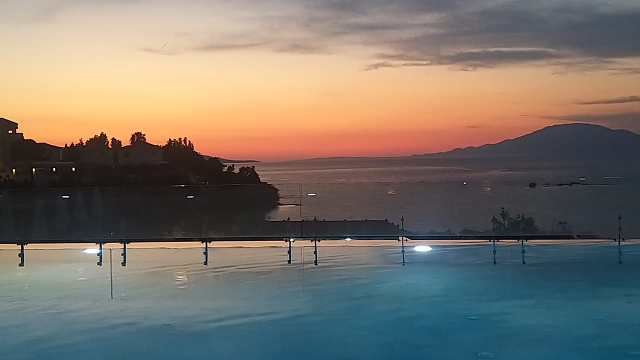 Pool Lesante Cape - The Leading Hotels of the World