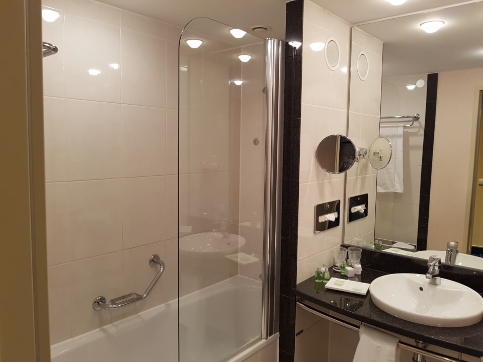 Zimmer NH Danube City