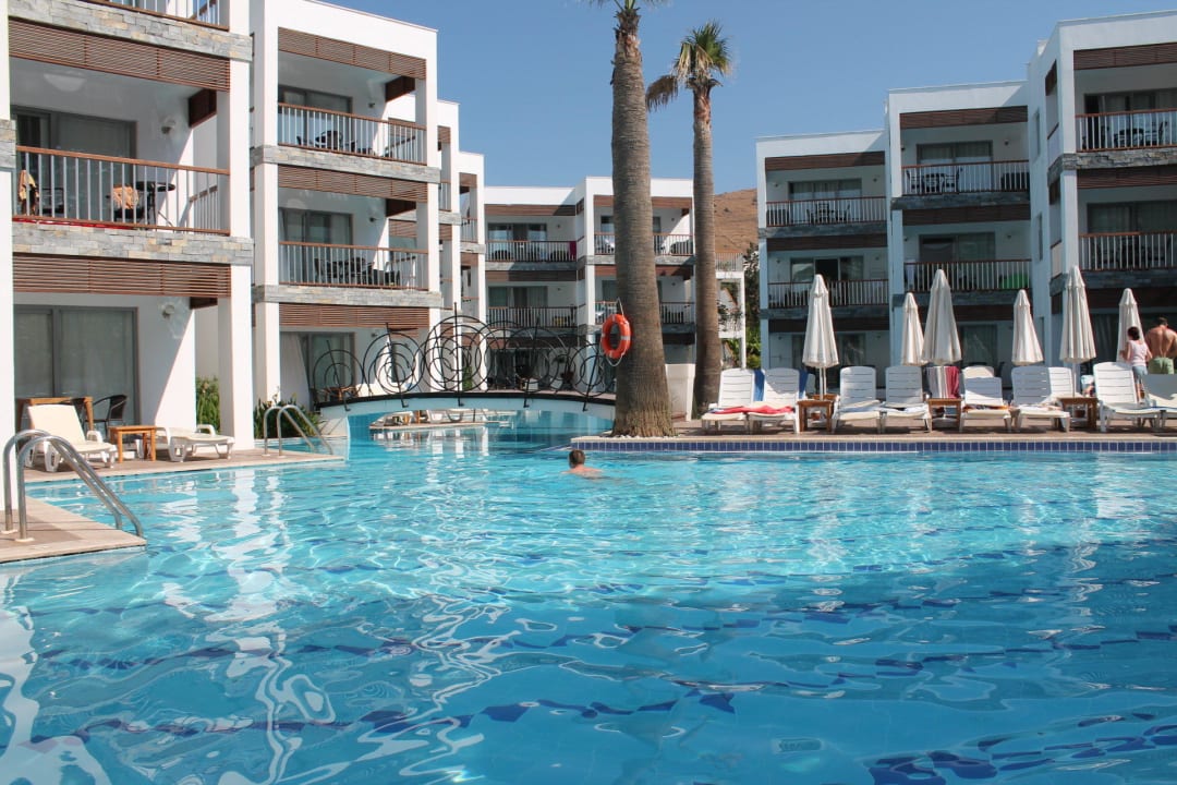 Basen Ladonia Hotels Mio Bianco