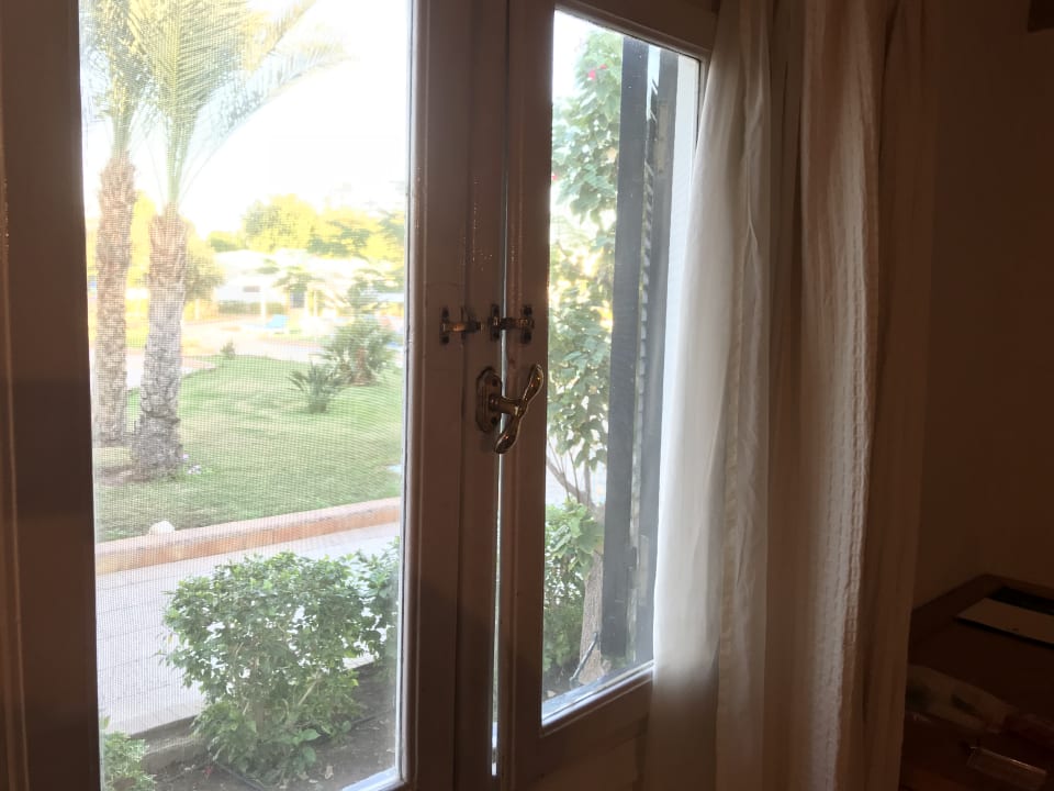 Zimmer Ghazala Beach