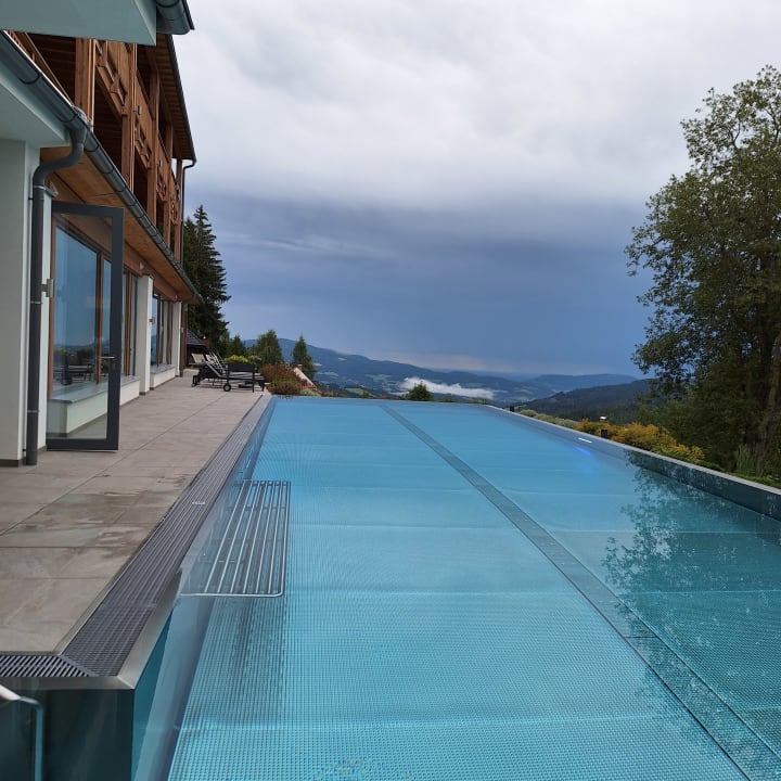 Pool Naturhotel Bauernhofer