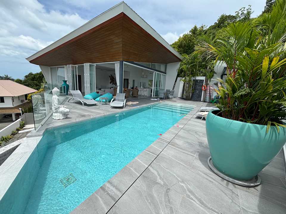 Pool Villa SAYAM, vue mer panoramique & piscine infinity privée à Bophut