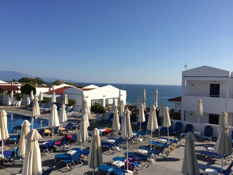 Pool oben AluaSoul Zakynthos - Adults only