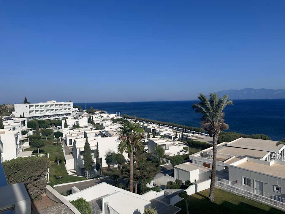 Gartenanlage Dimitra Beach Hotel & Suites