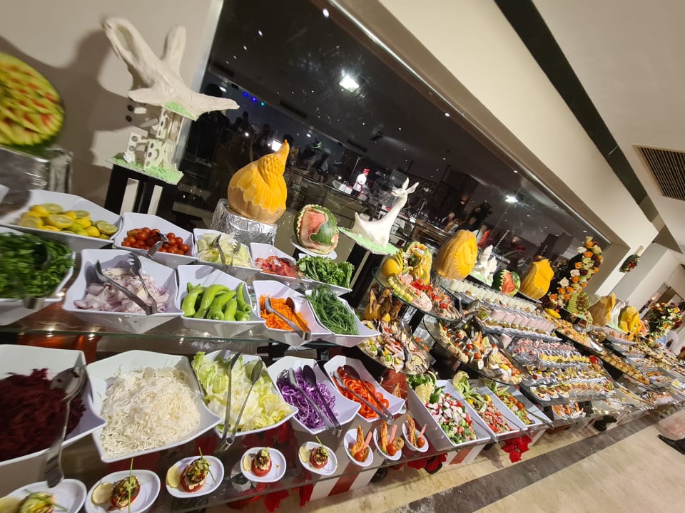 Gastro Three Corners Equinox Beach Resort