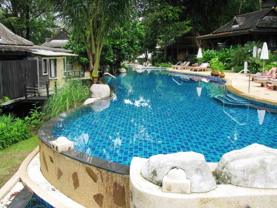 Einer von 5 Pools Moracea by Khao Lak Resort