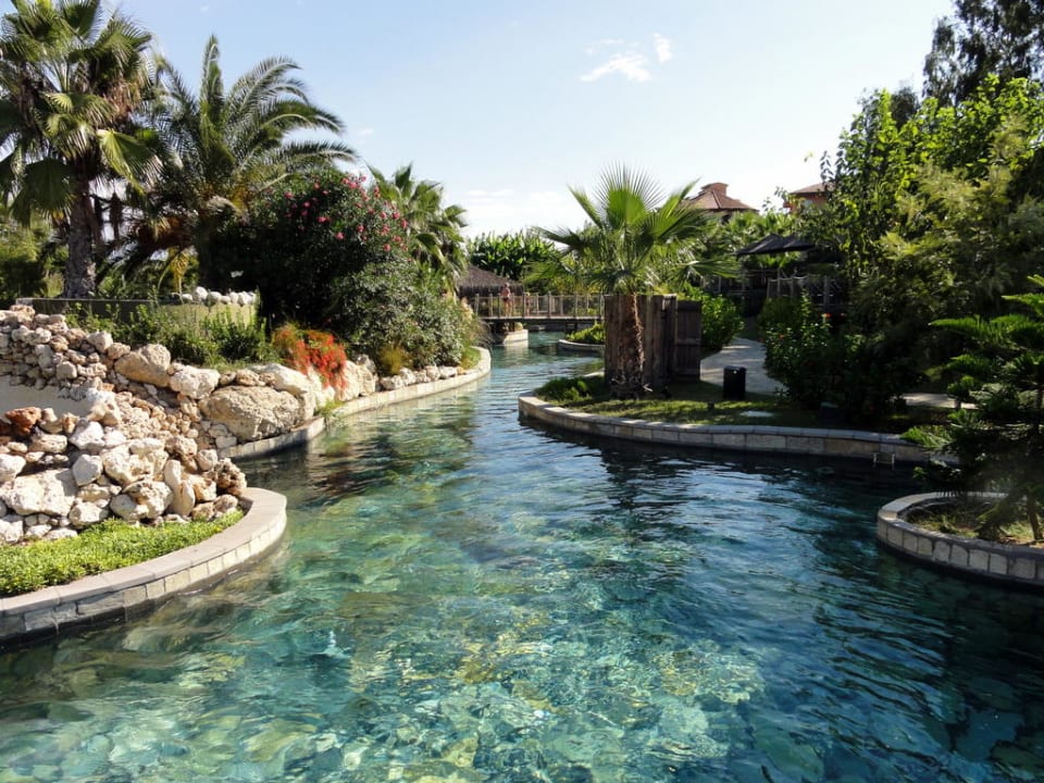 Amazon Water World Club Grand Side