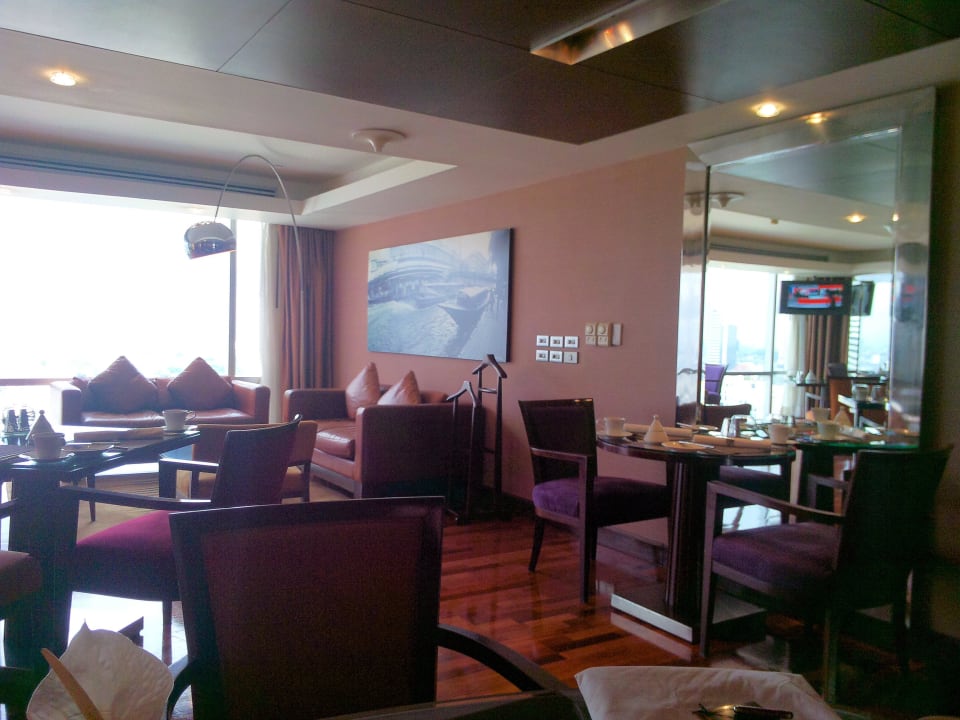 Executive Lounge Pullman Bangkok Hotel G