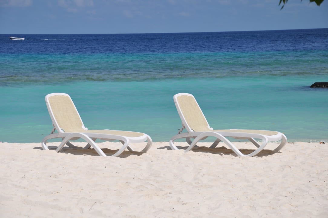 Strand-Idylle Kuramathi Maldives