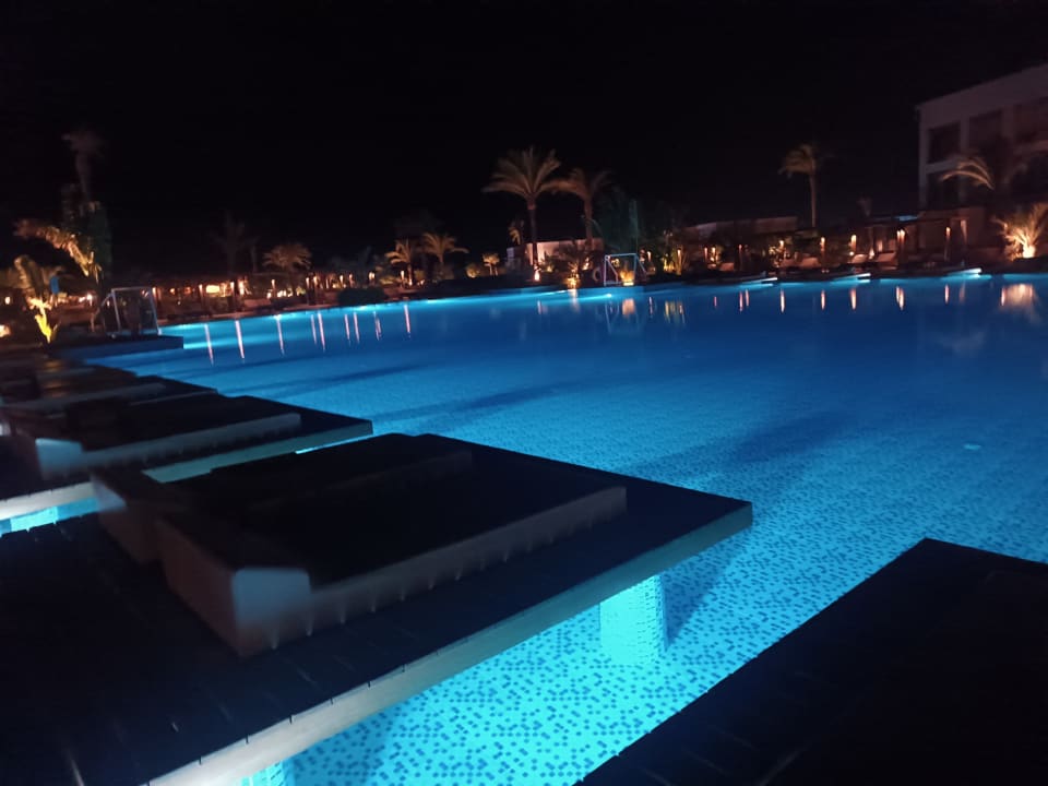 Pool Steigenberger Resort Ras Soma