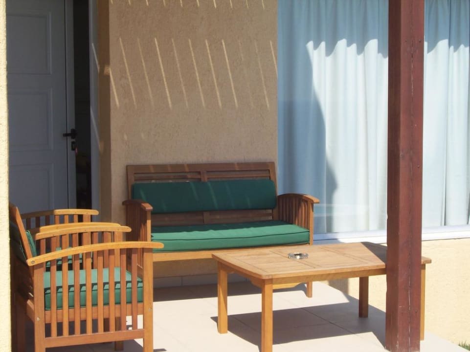 Terrasse Superior Doppelzimmer / Privatpool Seaside A Lifestyle Resort