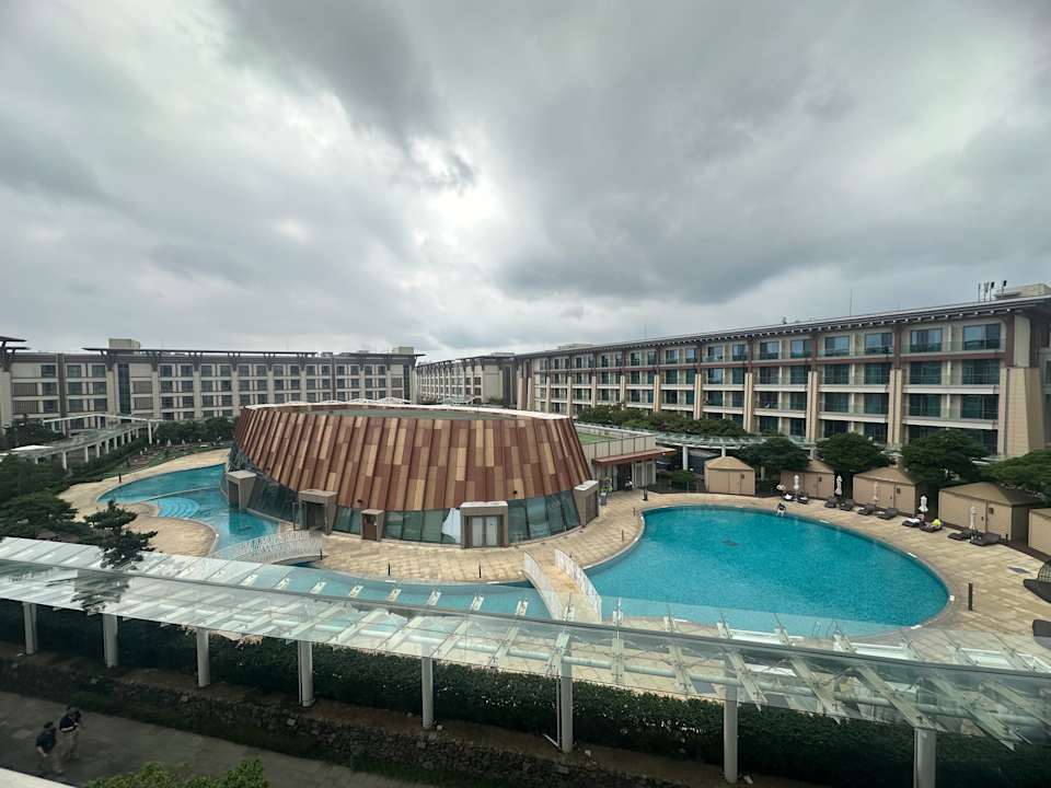 Pool Marriott Jeju Shinhwa World Hotel