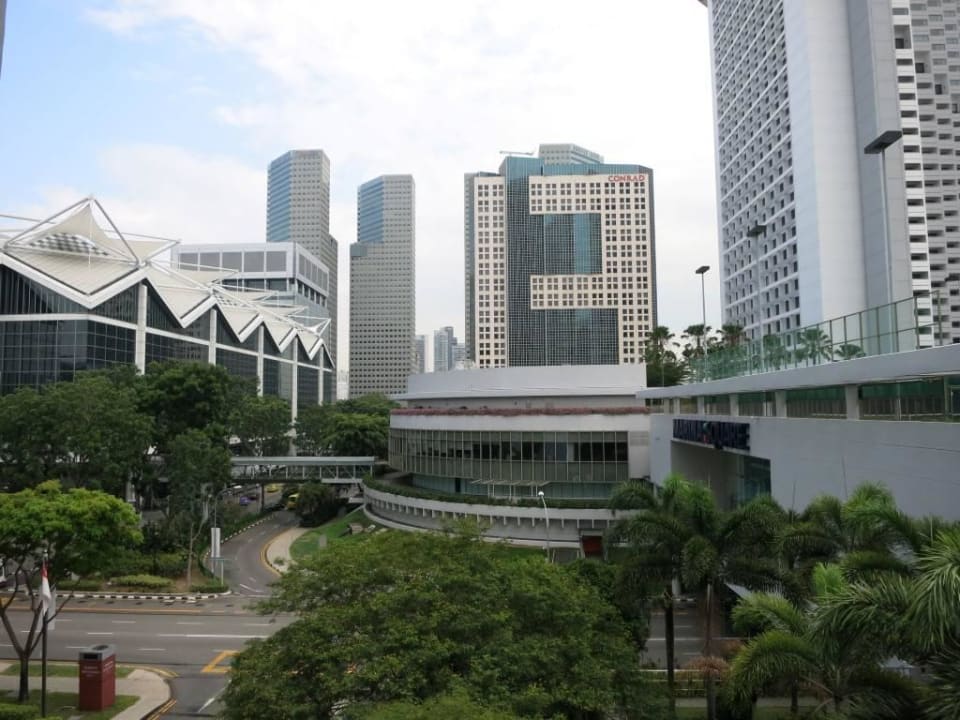 Blick vom Essbereich Parkroyal Collection Marina Bay