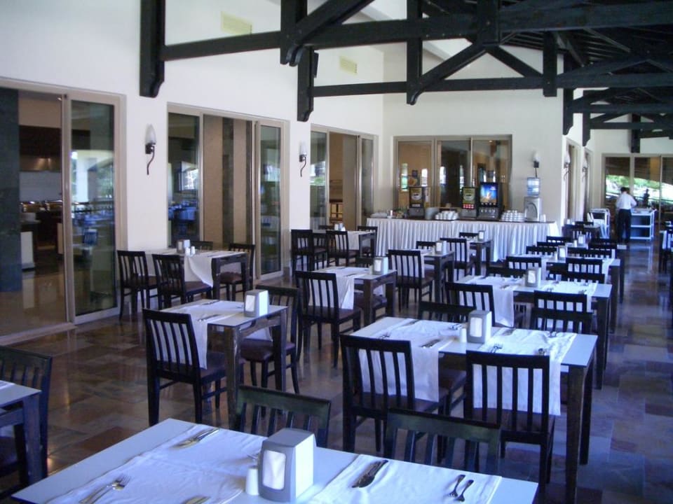 Aussenterrasse Melas Holiday Village
