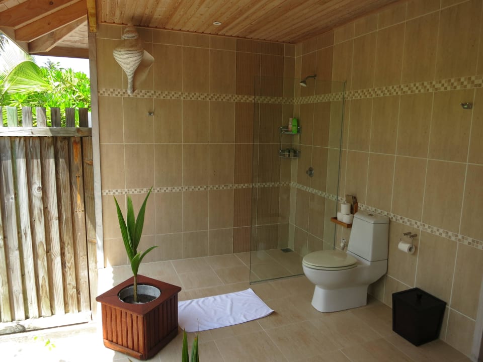 Bad Kuredu Island Resort & Spa