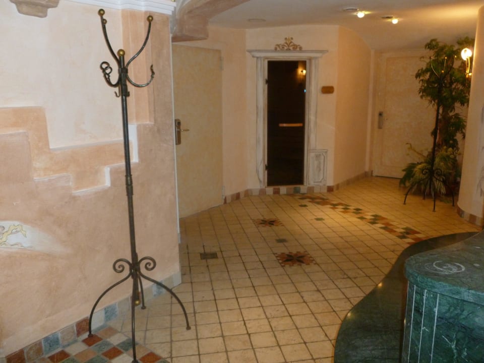 Wellnessbereich/Saunen Kronplatz-Resort Hotel Kristall