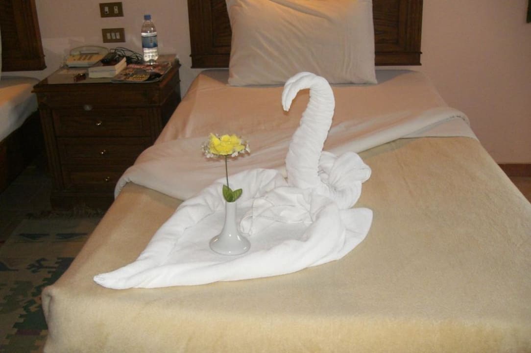 Handtücher creativ zusammengelegt Shams Alam Beach Resort