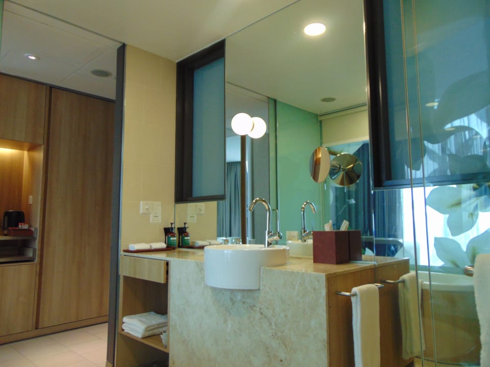 Zimmer Hotel Crowne Plaza Changi Airport