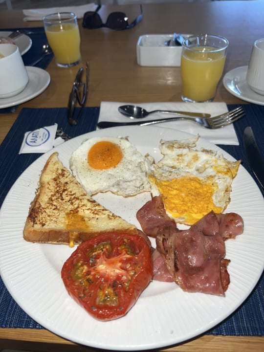Gastro Arina Beach Resort