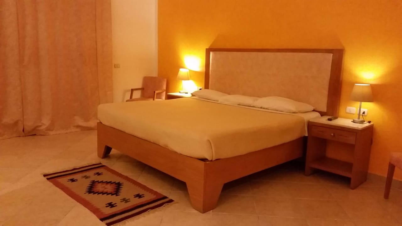 Bett Hotel Gorgonia Beach Resort