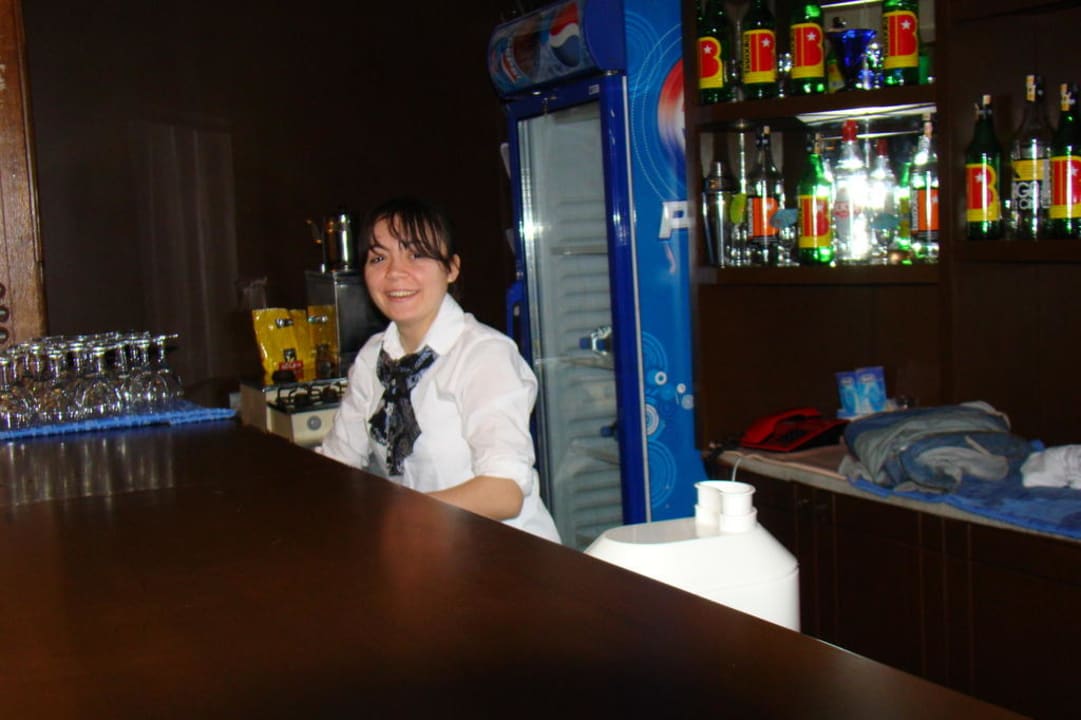 Ayshe in ihrem Element Hotel Aslan City Kleopatra