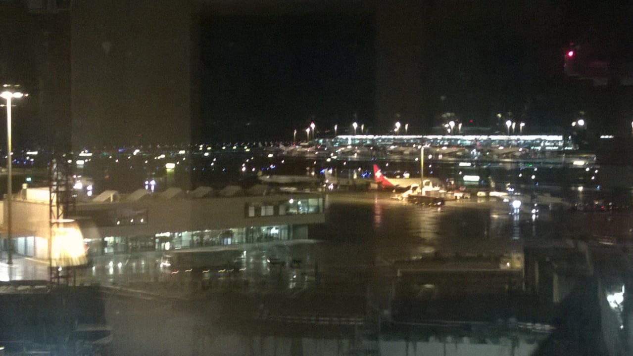 Ausblick Radisson Blu Hotel Zürich Airport