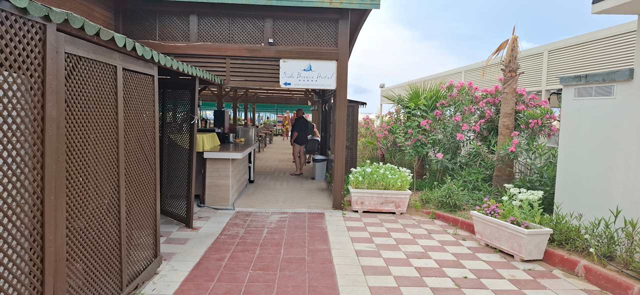 Strand Side Breeze Hotel