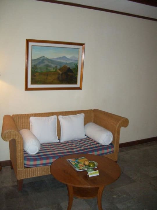 Sitzmöbel Puri Santrian