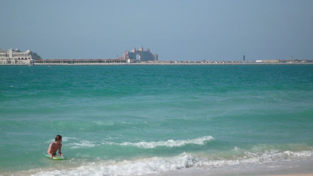 Blick vom Hotelstrand Hilton Dubai Jumeirah