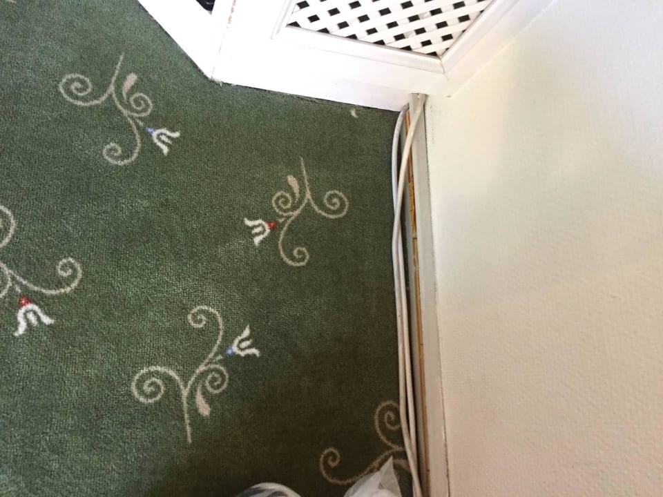 Fussleisten fehlen Entrée Groß Borstel Garni Hotel