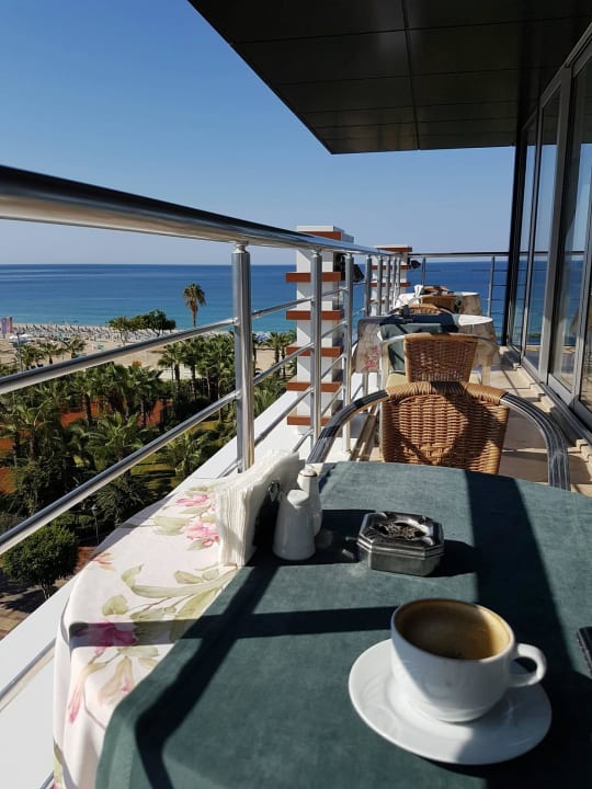 Blick von der Restaurantterrasse Gardenia Hotel