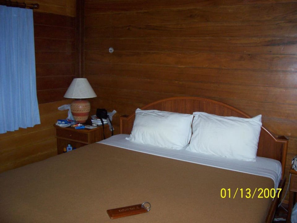 Innenansicht vom Bungalow Hotel Nai Thon Beach Resort