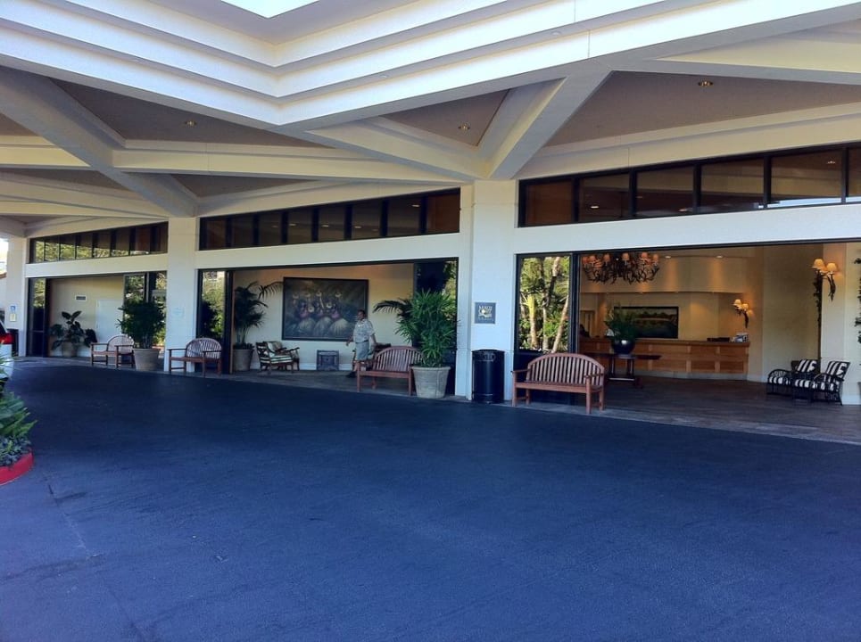 Hotelanfahrt Maui Coast Hotel