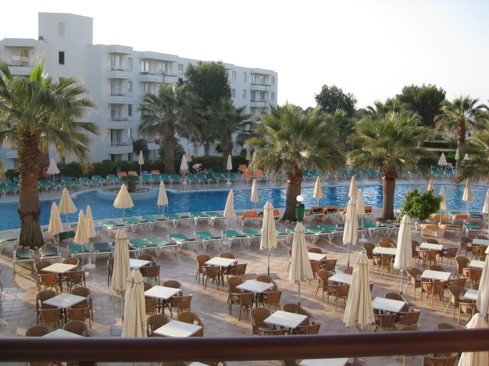 Poolbereich allsun App.-Hotel Orient Beach
