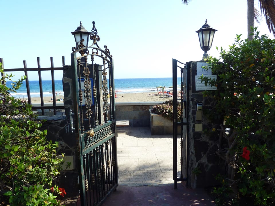 Ausgang zum Strand Bull Costa Canaria & Spa - Adults only