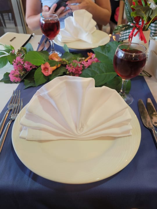 Gastro Side Aquamarin Resort & Spa